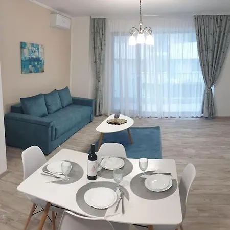 Del Mar Infinity - Mamaia Nord