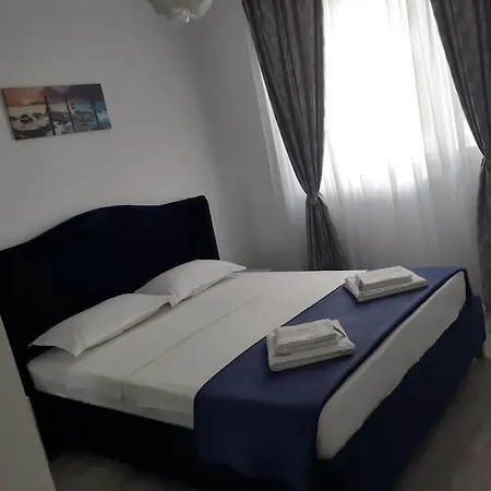 Del Mar Infinity - Mamaia Nord *